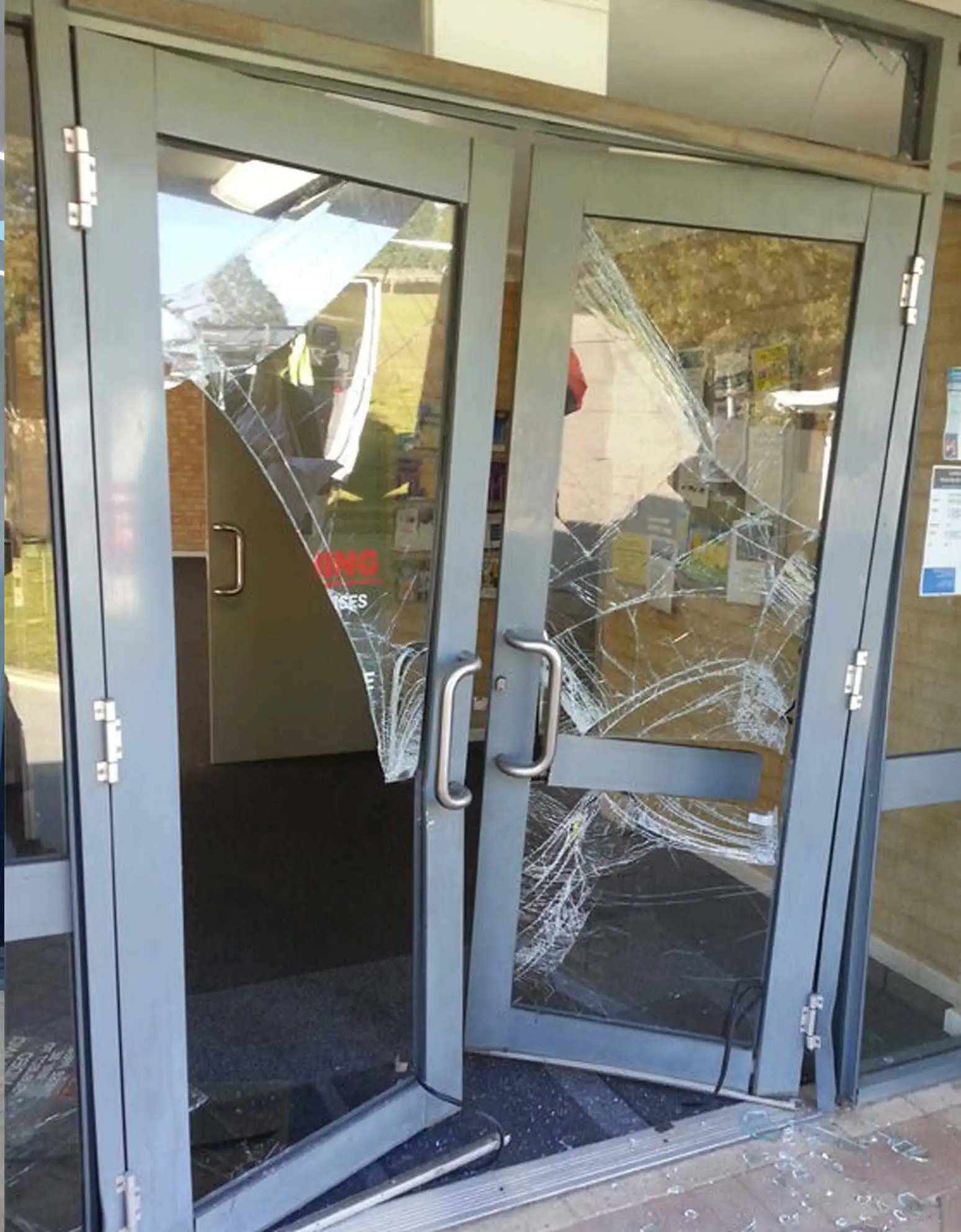 Glass Door Repair Singapore